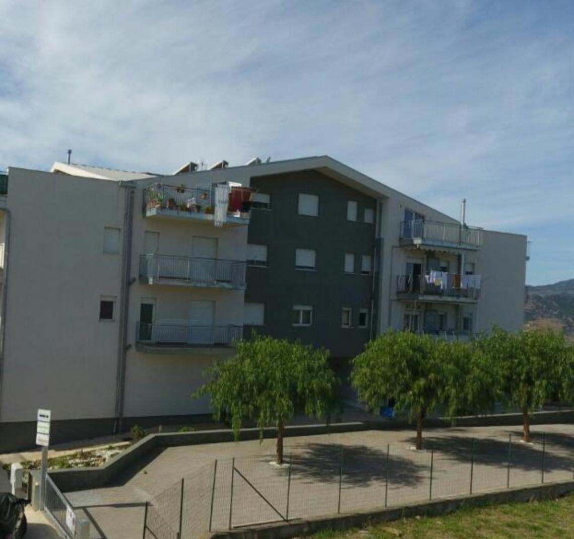Casa Vacanza Helios Leonforte Eksteriør bilde