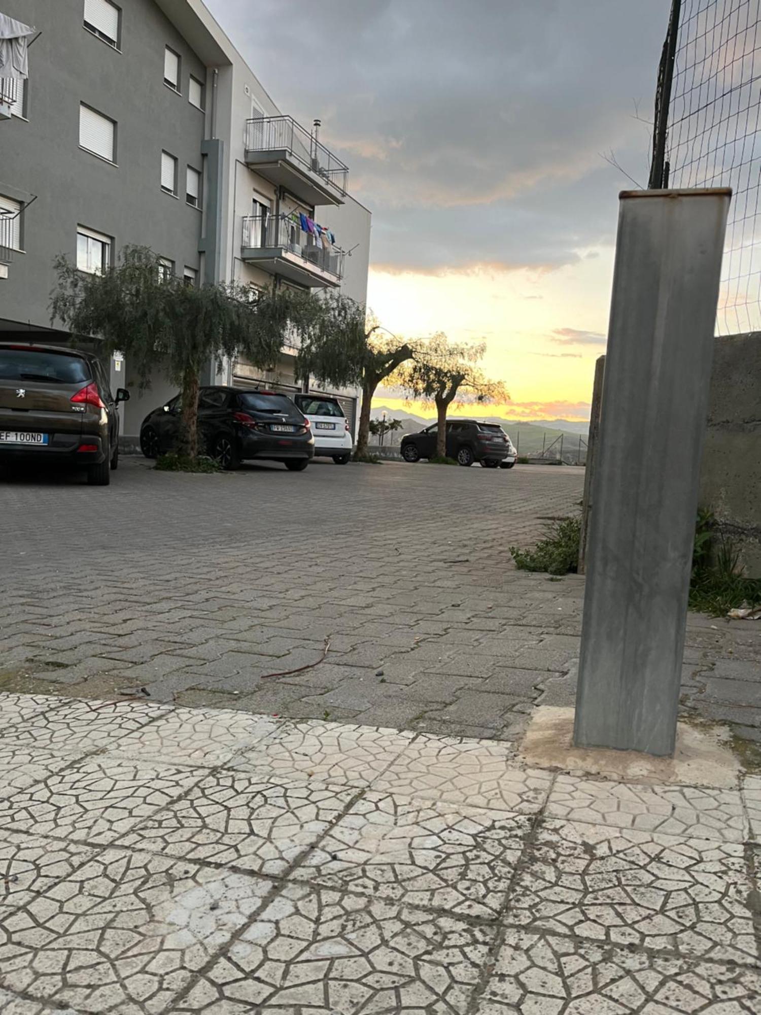 Casa Vacanza Helios Leonforte Eksteriør bilde
